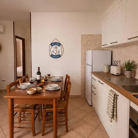 Affittasardegna - Trilo L'onda Blu Apartman